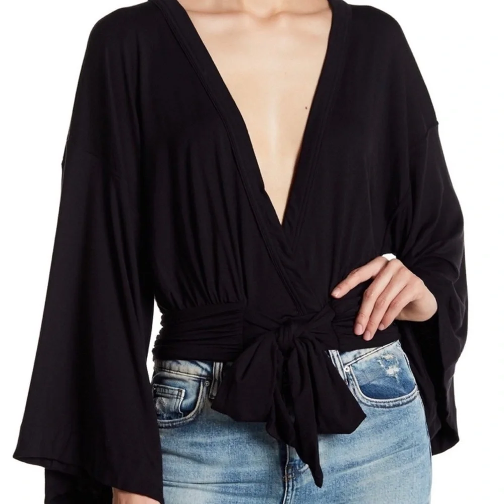 FREE PEOPLE That’s A Wrap Wide Sleeve Kimono Wrap Knit Top Shirt